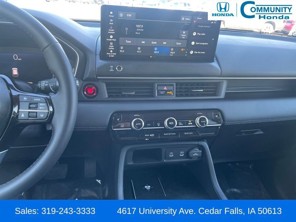 New 2026 Honda Pilot Touring image 18