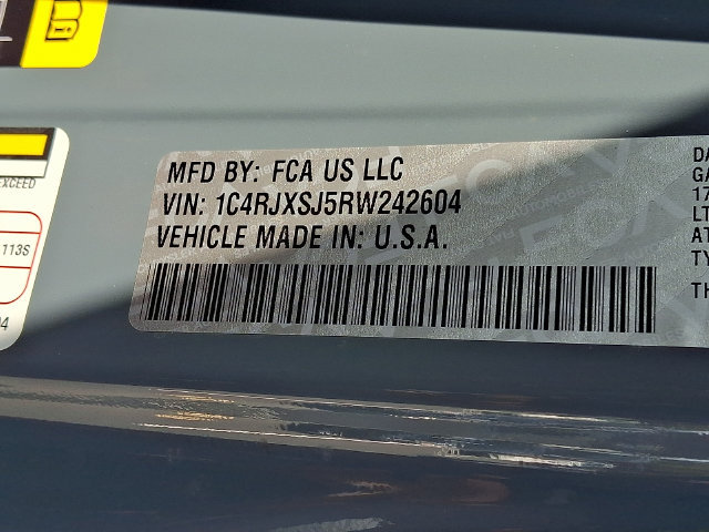 Used 2024 Jeep Wrangler Unlimited Rubicon 392 AWD/4WD image 27