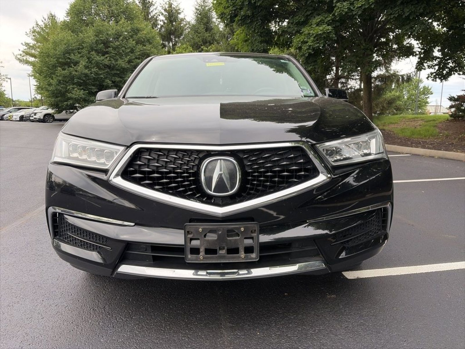 Used 2019 Acura MDX w/ Technology & Entertainment AWD/4WD image 2