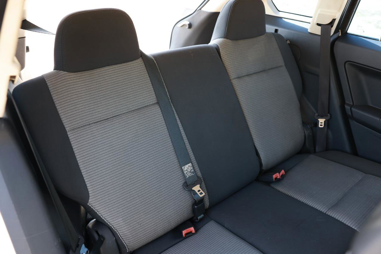 Used 2009 Dodge Caliber SXT image 14