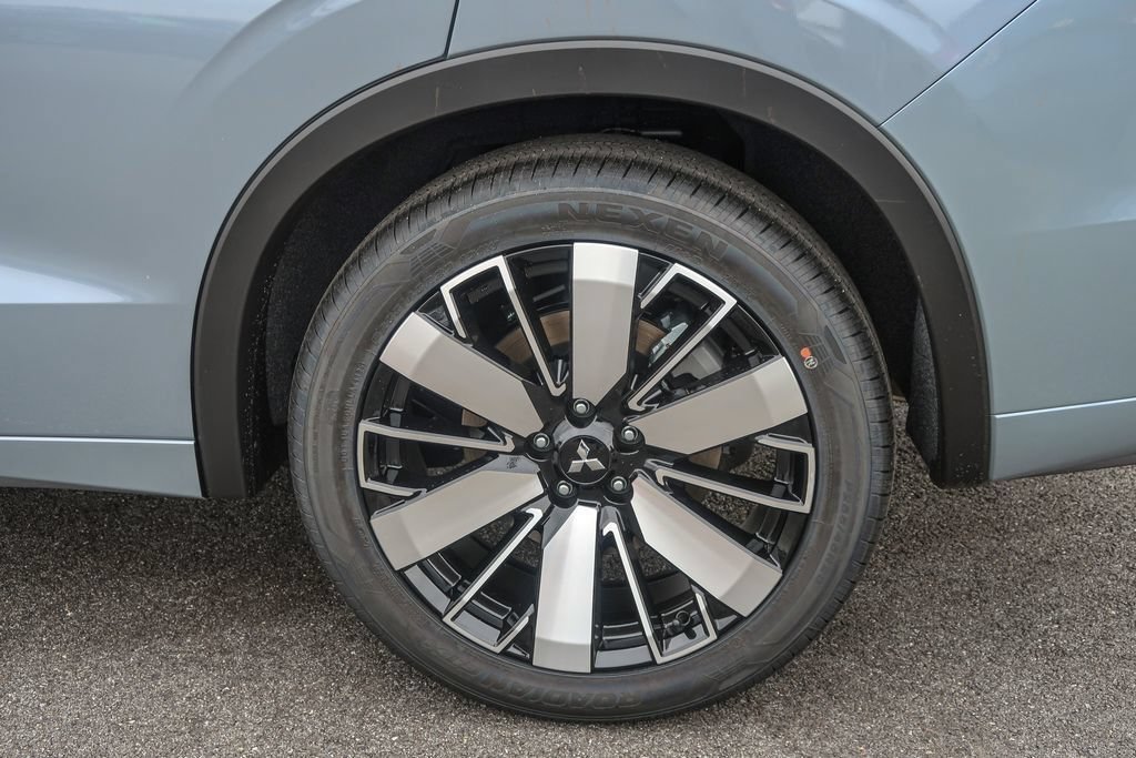 New 2026 Mitsubishi Outlander SEL AWD/4WD image 14