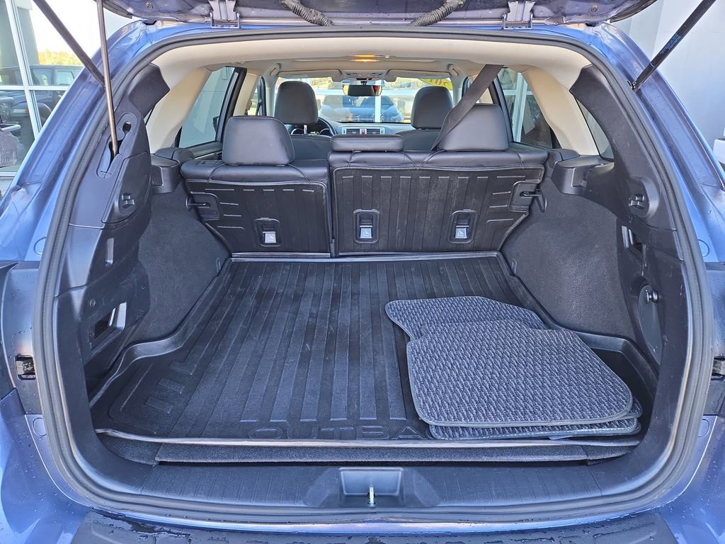 Used 2017 Subaru Outback 2.5i Limited AWD/4WD image 30