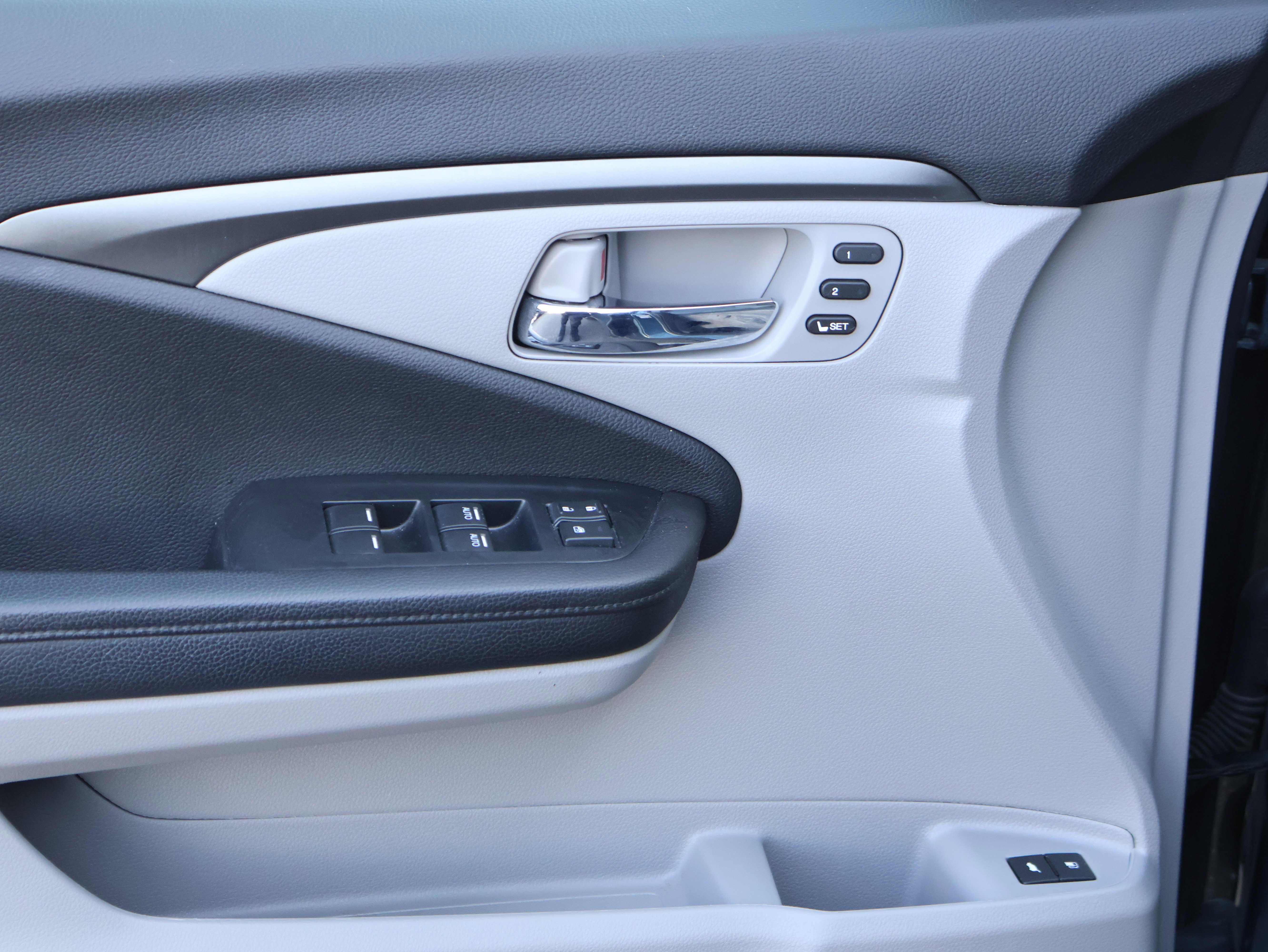 Used 2021 Honda Pilot EX-L image 24