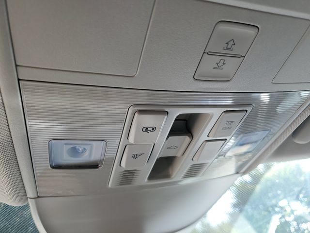 New 2026 Volkswagen Taos SEL AWD/4WD image 31