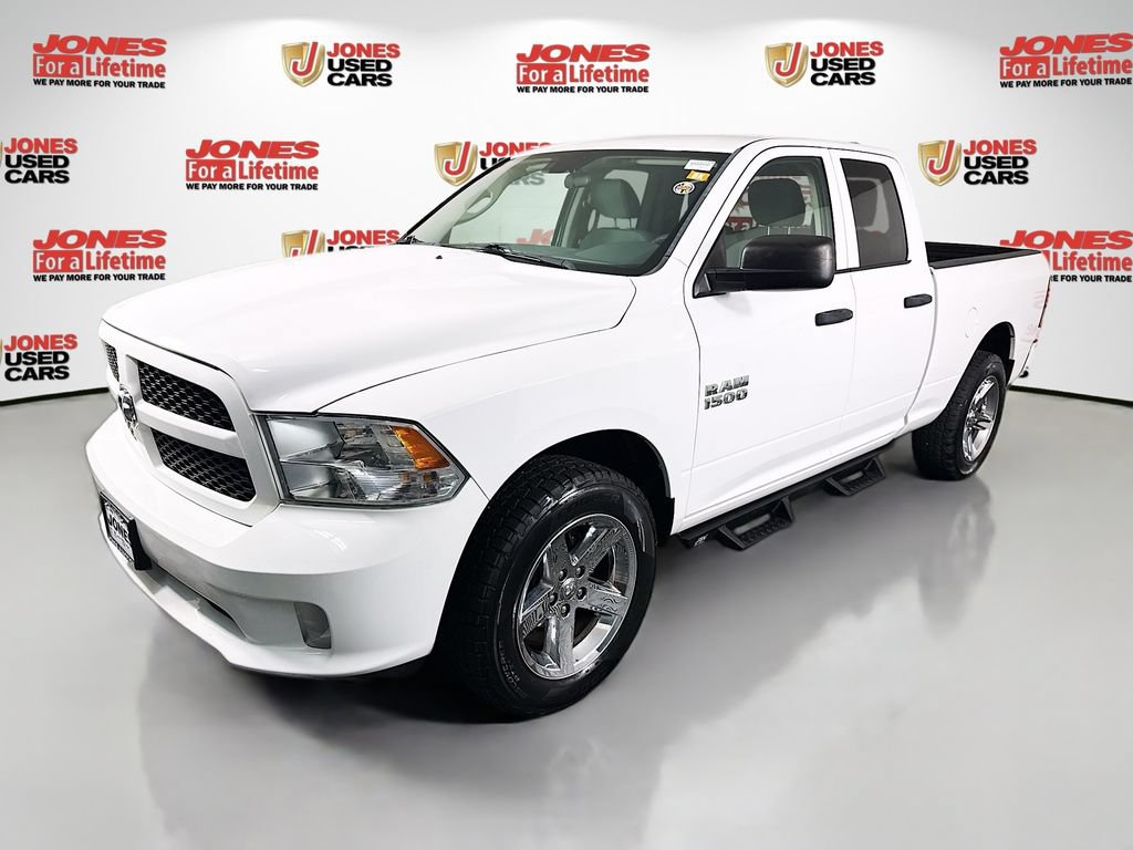 Used 2017 RAM 1500 Express AWD/4WD image 11
