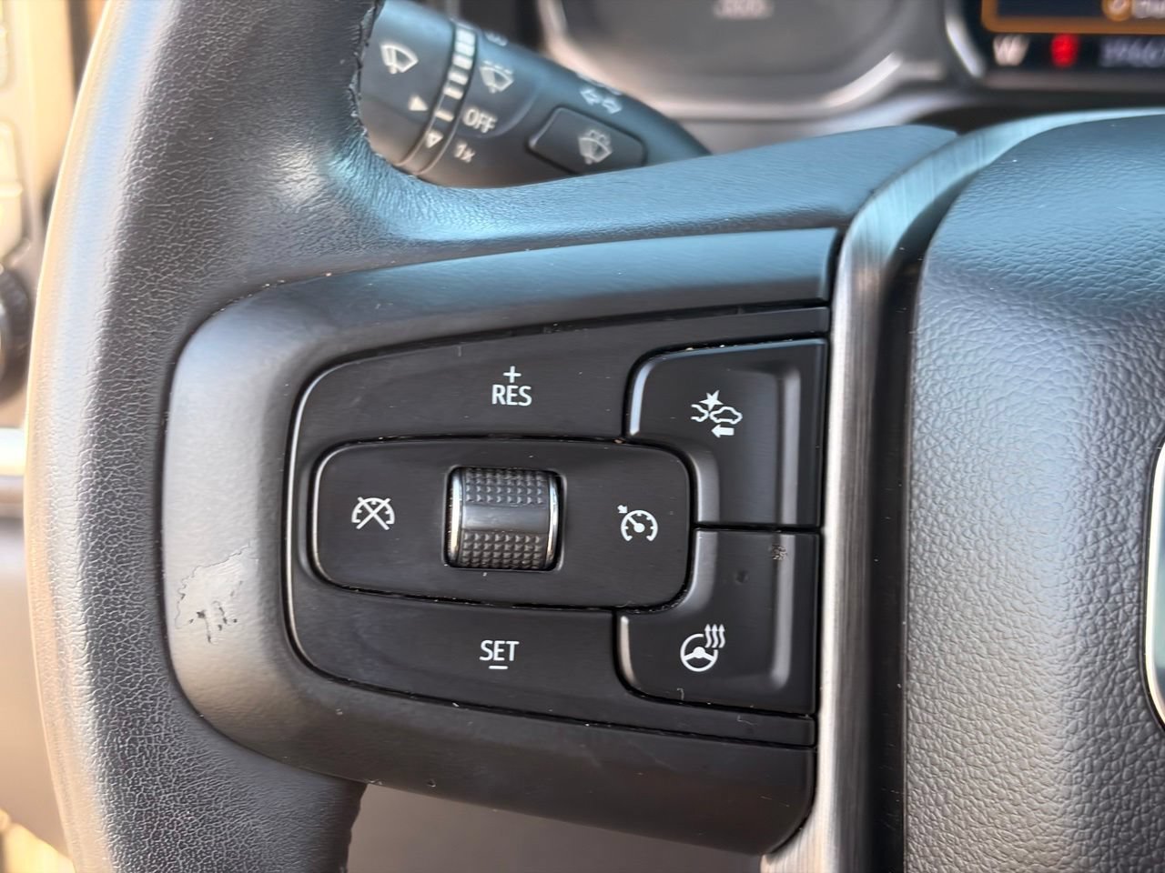 Used 2021 GMC Sierra 1500 Denali w/ Denali Ultimate Package AWD/4WD image 26