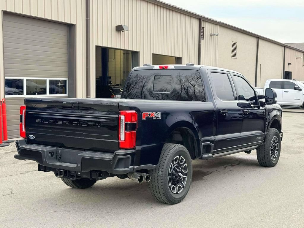 Used 2025 Ford F250 Platinum AWD/4WD image 9