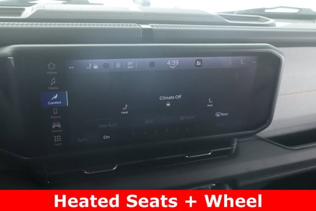 Used 2025 Jeep Wrangler Unlimited Sahara image 4