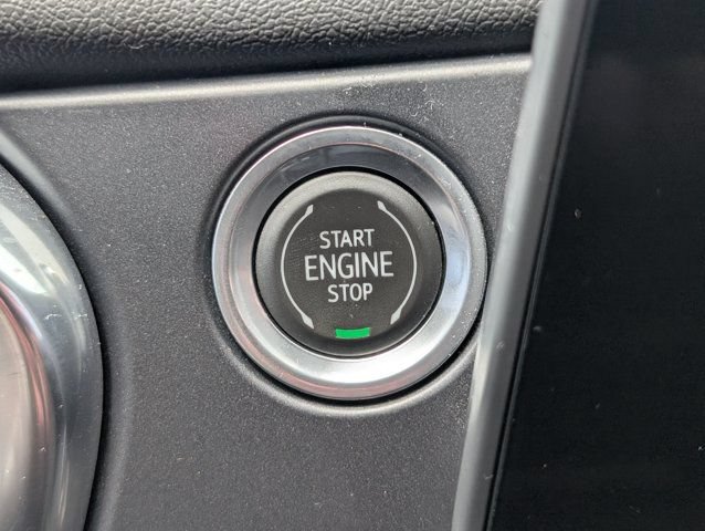 Used 2023 Chevrolet Blazer LT FWD image 26
