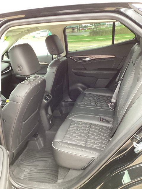 Used 2021 Buick Envision Avenir w/ Technology Package II AWD/4WD image 7