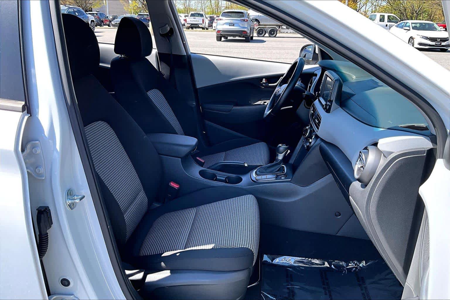 Used 2019 Hyundai Kona SEL AWD/4WD image 13