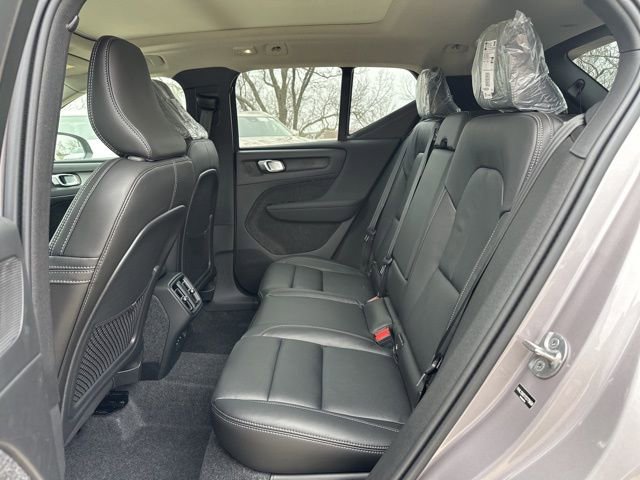 New 2026 Volvo XC40 B5 Plus w/ Climate Package image 11