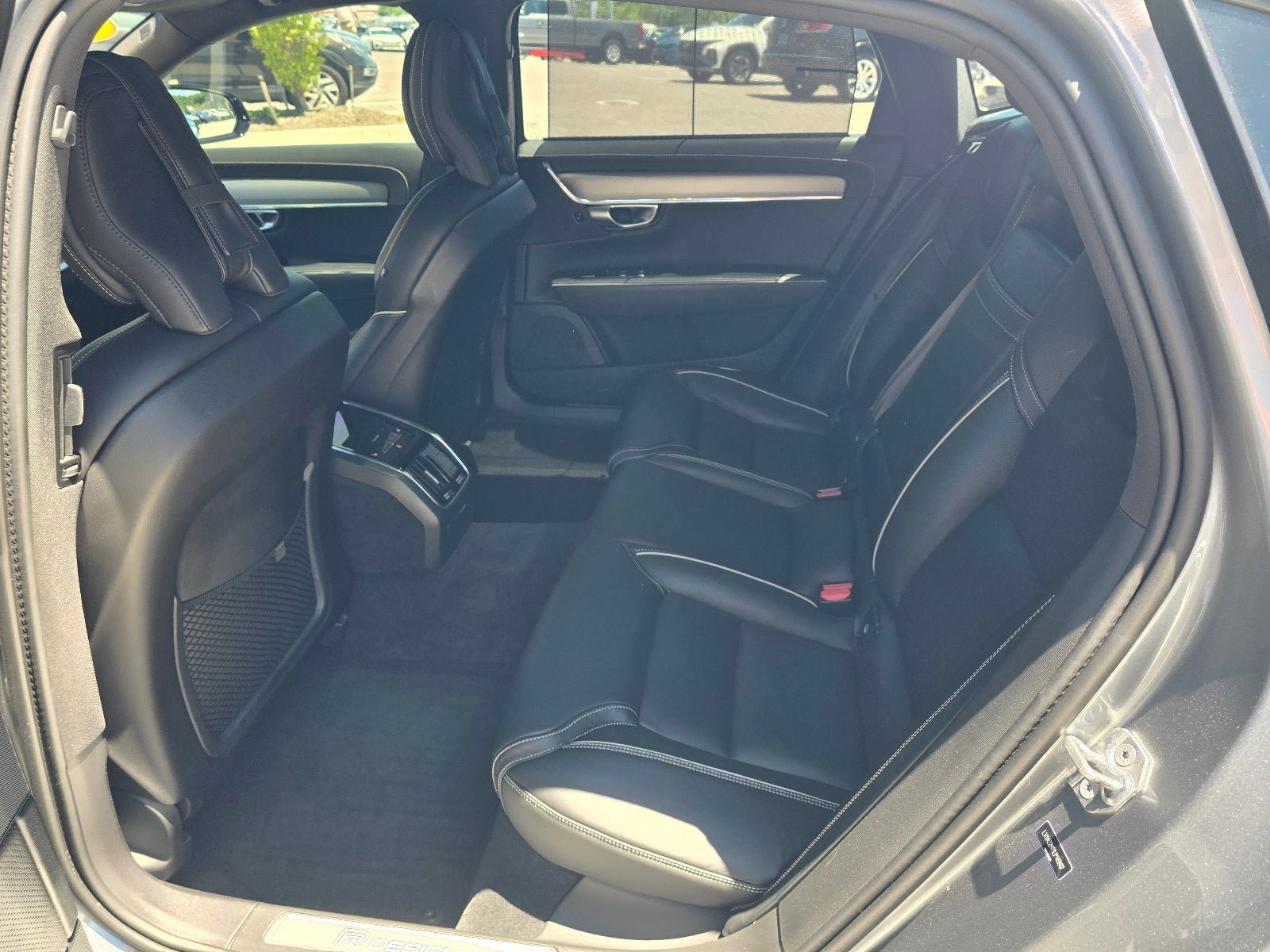 Used 2020 Volvo S90 T6 R-Design AWD/4WD image 10