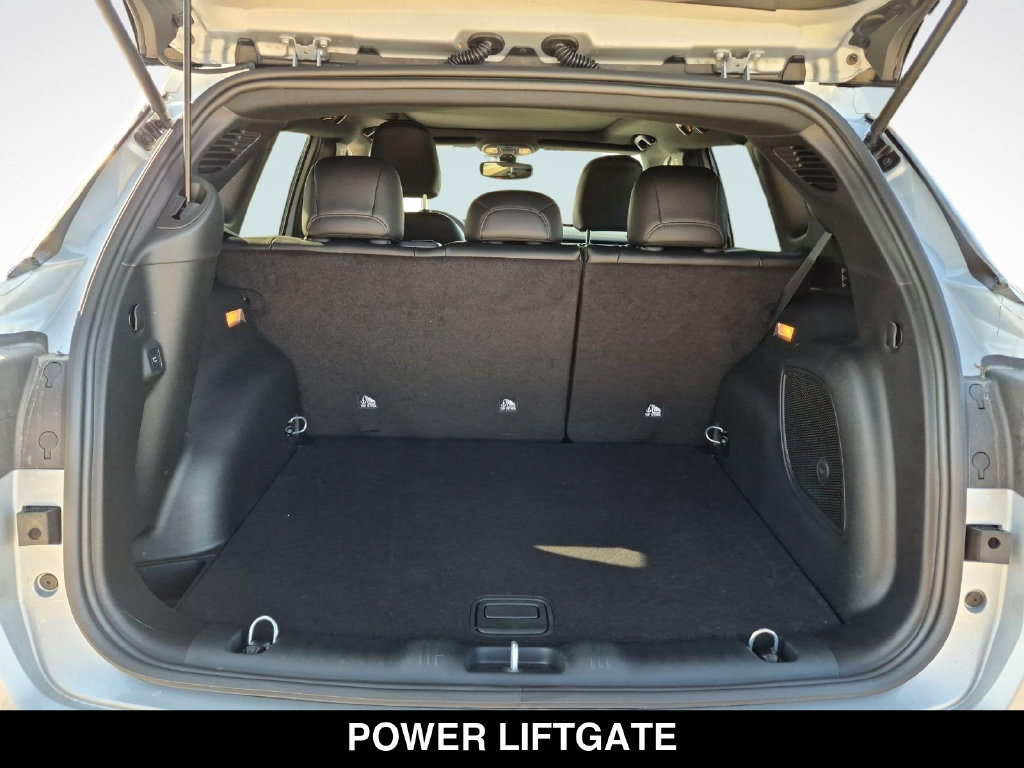 New 2026 Jeep Compass Latitude AWD/4WD image 24