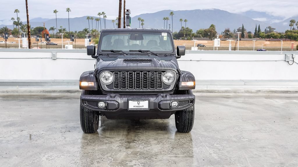 New 2026 Jeep Gladiator Sport AWD/4WD image 3