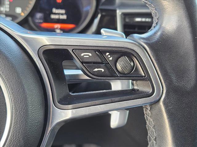 Used 2017 Porsche Macan AWD/4WD image 11