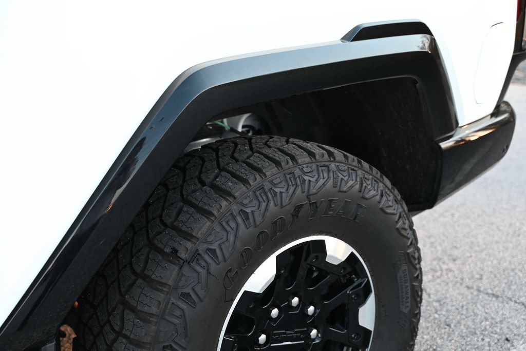 Used 2023 GMC Hummer EV Edition 1 AWD/4WD image 39