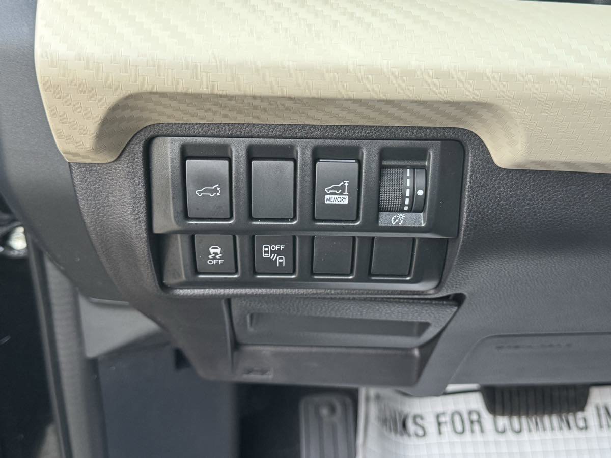 Used 2019 Subaru Ascent Premium w/ Popular Package #2 image 28