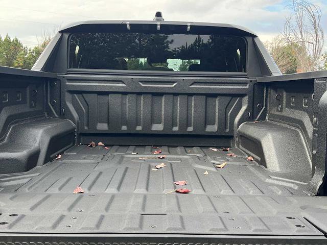 New 2026 GMC Hummer EV 4x4 Crew Cab image 24