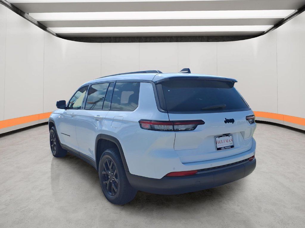 New 2026 Jeep Grand Cherokee L 2WD image 4