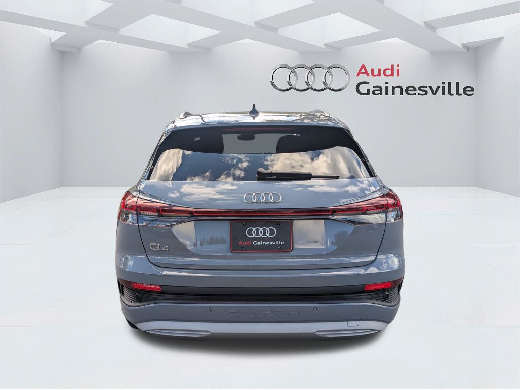 Used 2023 Audi Q4 e-tron Premium Plus w/ Premium Plus RWD image 5