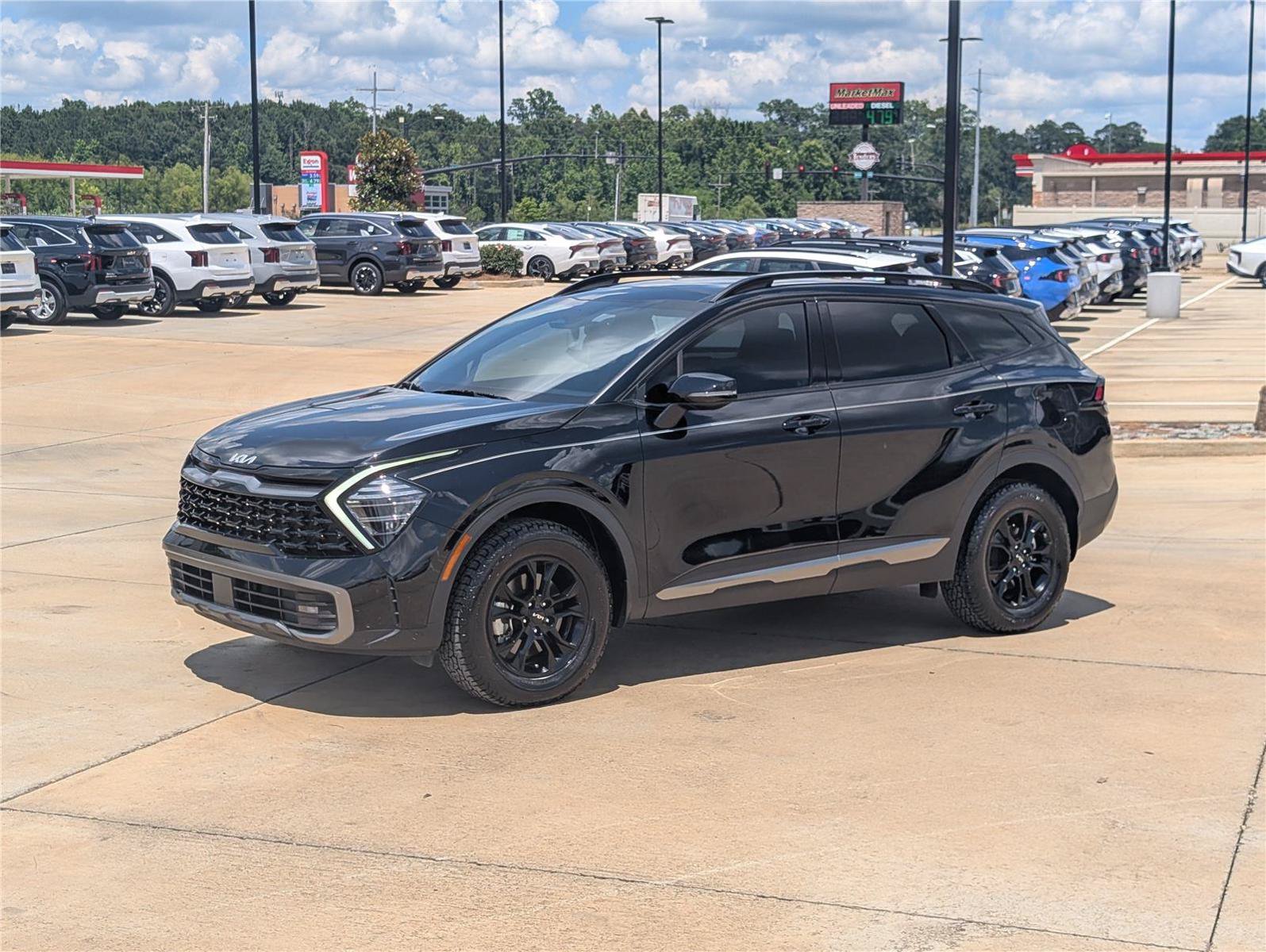 Used 2024 Kia Sportage X-Pro AWD/4WD image 1