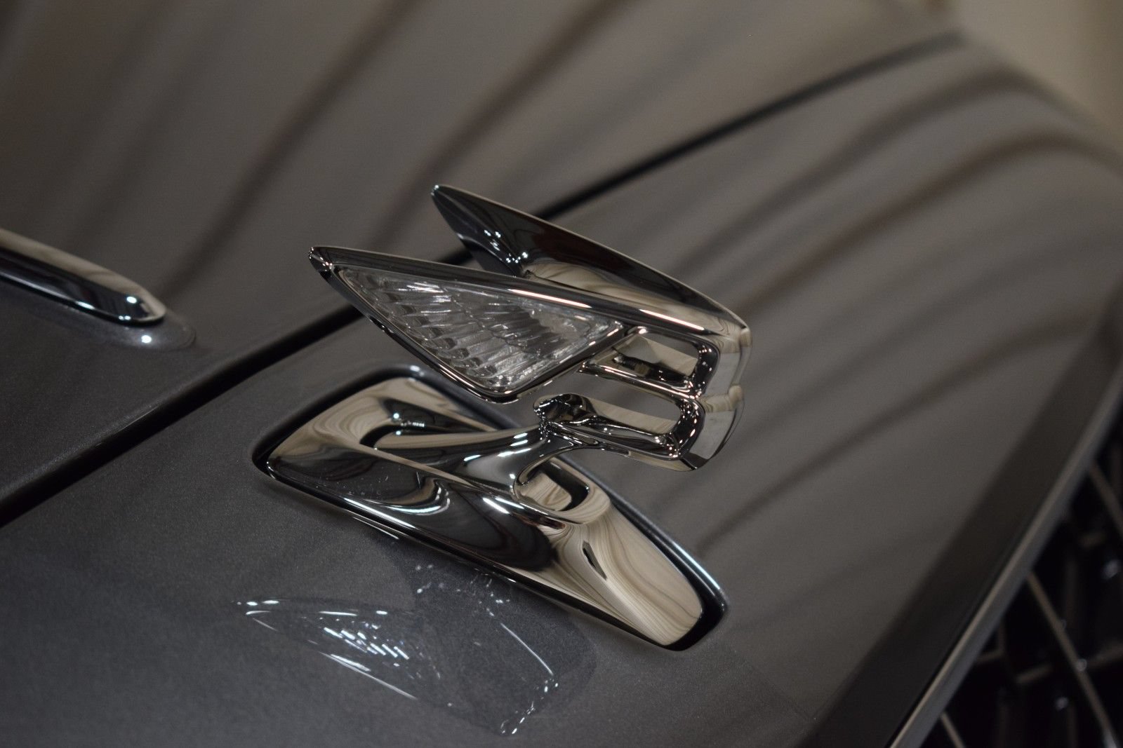 New 2026 Bentley Flying Spur Plug-In Hybrid AWD/4WD image 9