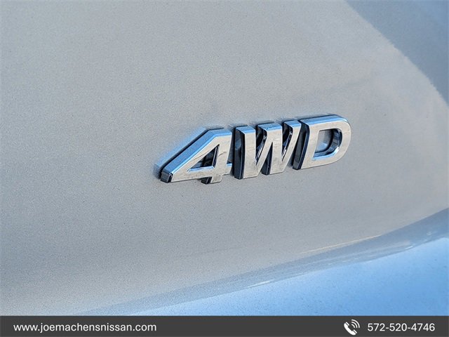 New 2025 Nissan Pathfinder SV image 10