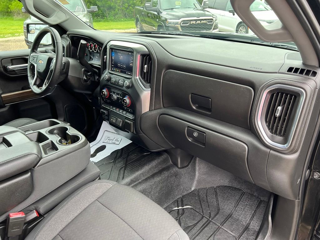 Used 2020 Chevrolet Silverado 1500 LT w/ All-Star Edition AWD/4WD image 7