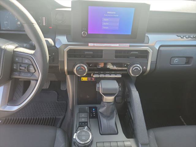Certified 2025 Toyota Tacoma SR5 image 20