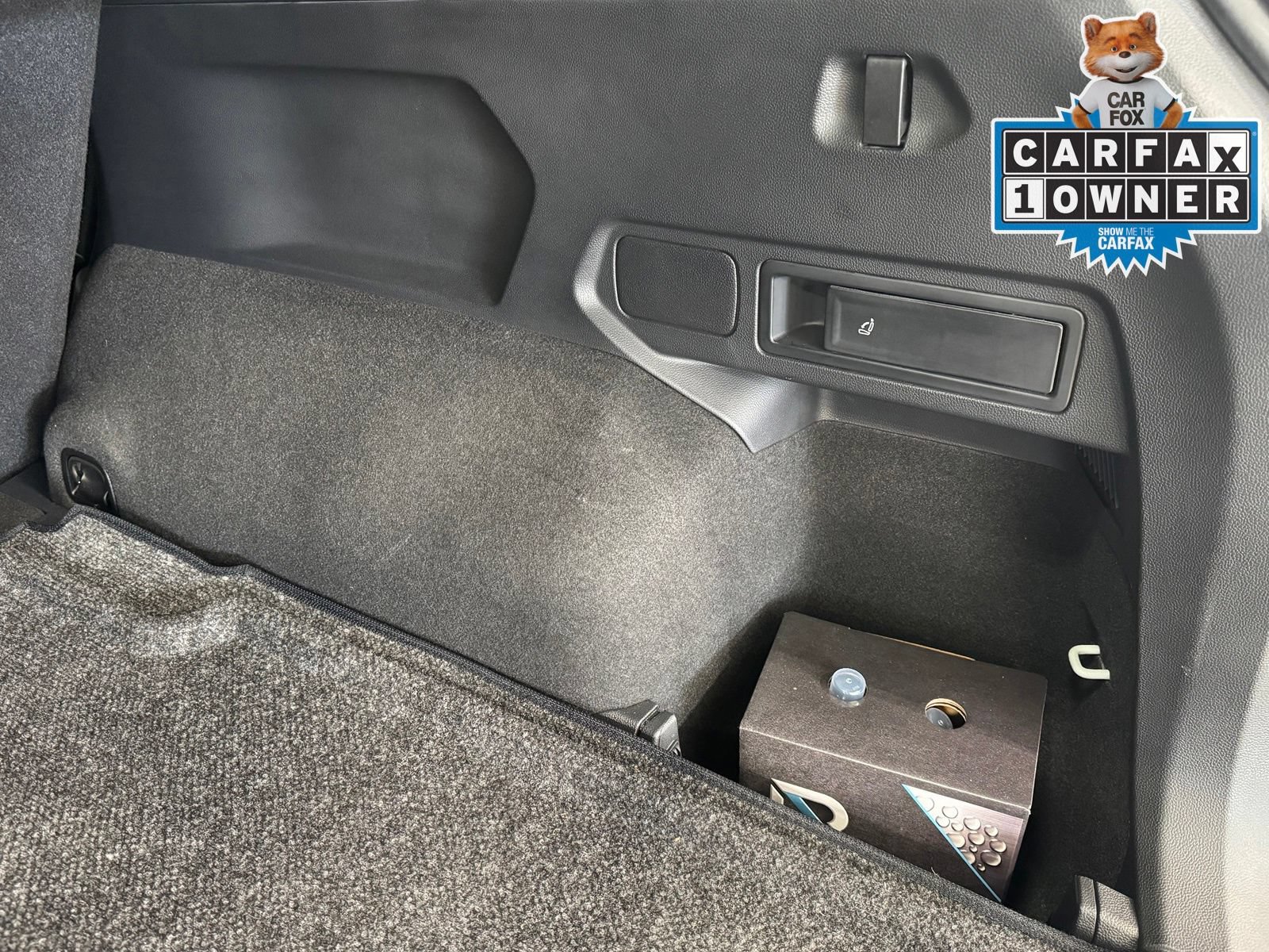 Used 2024 Volkswagen Tiguan SEL R-Line AWD/4WD image 48