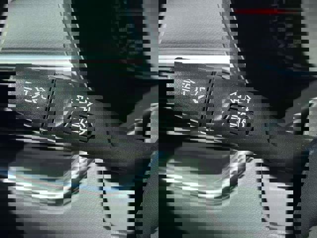 Used 2024 Chevrolet Equinox LT image 20