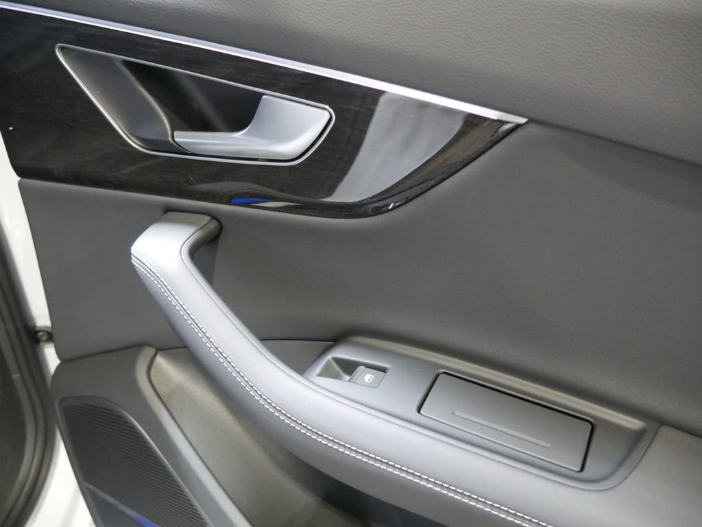 New 2026 Audi Q7 Premium Plus image 31