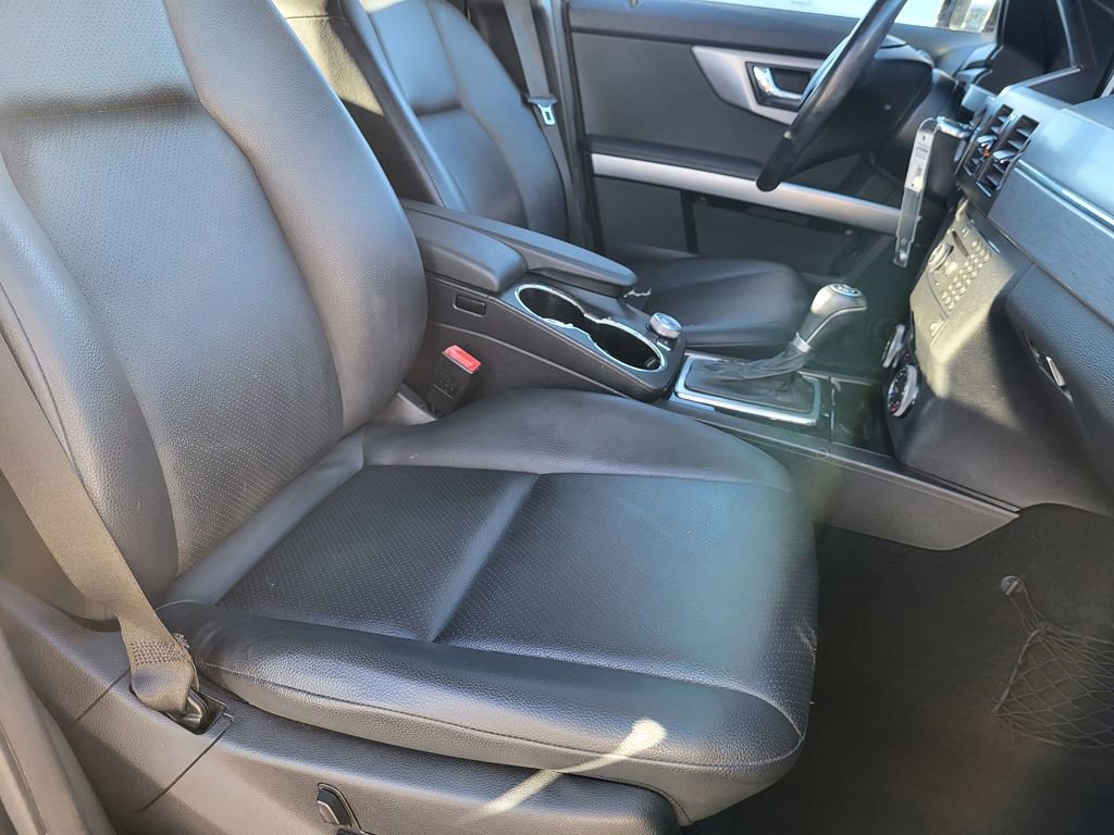 Used 2010 Mercedes-Benz GLK 350 4MATIC image 22