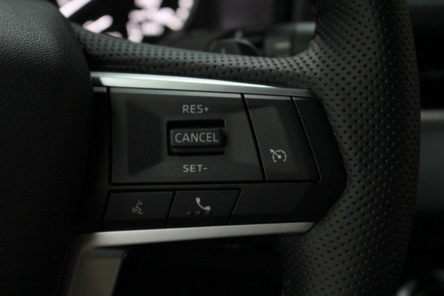 New 2026 Mitsubishi Outlander LE FWD image 13