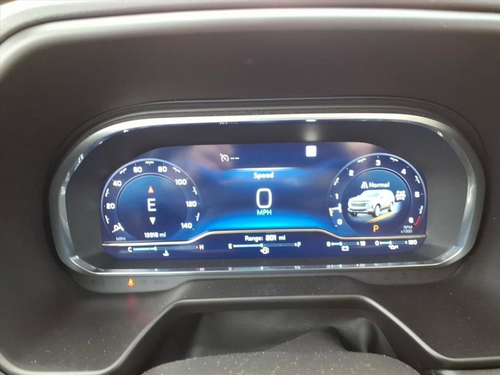 Used 2023 Chevrolet Tahoe High Country image 14