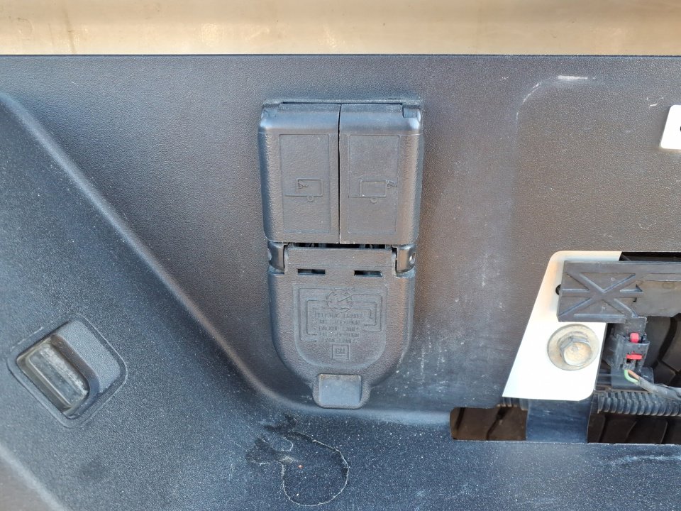 Used 2024 GMC Sierra 2500 Denali w/ Denali Reserve Package image 14