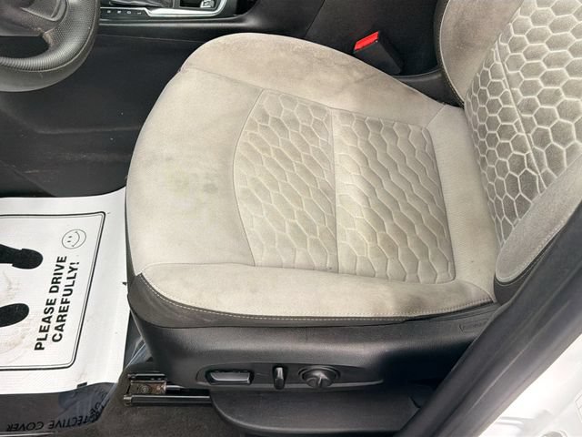 Used 2019 Chevrolet Equinox LT FWD image 18