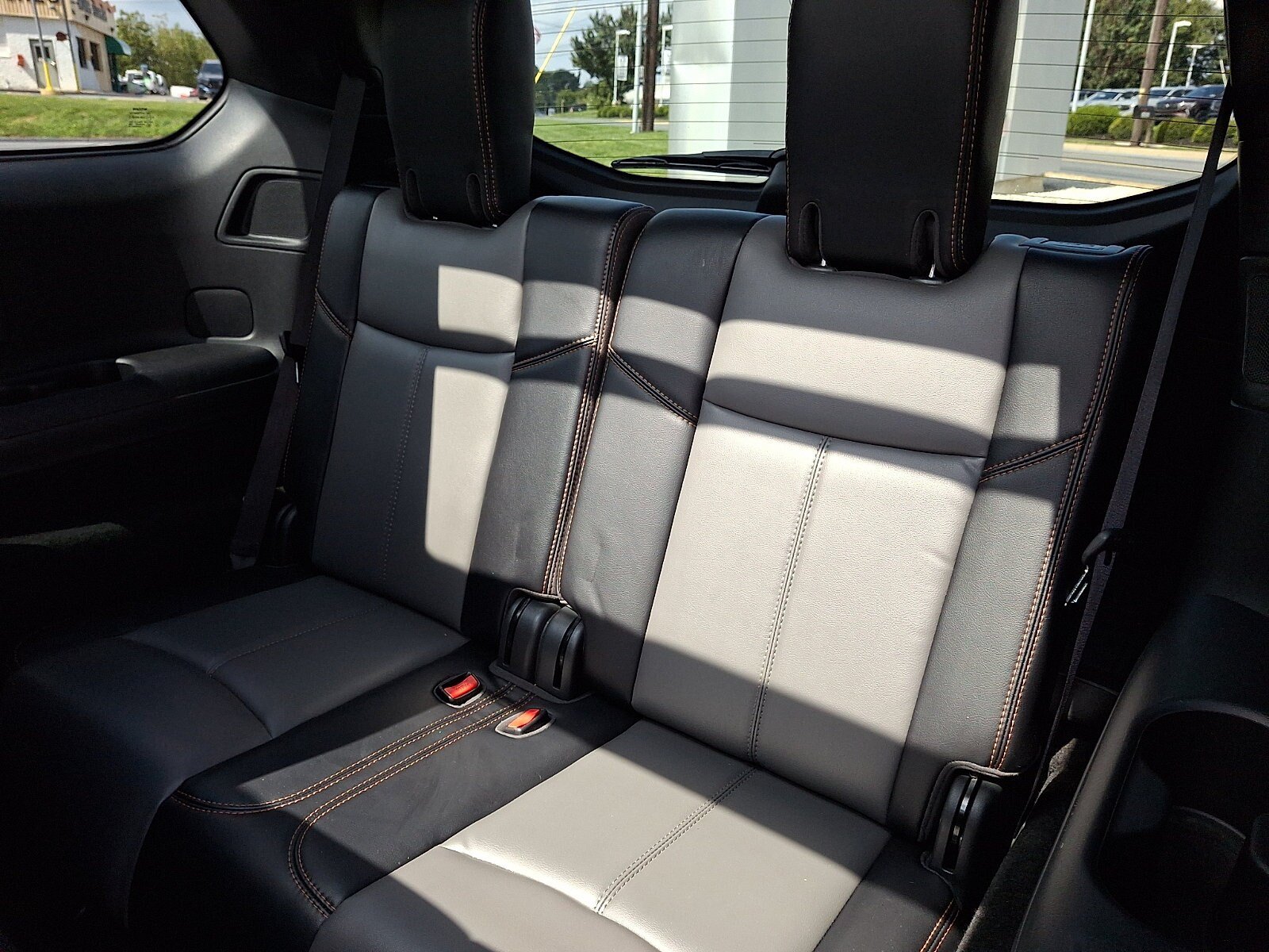 Used 2020 Nissan Pathfinder SL AWD/4WD image 11