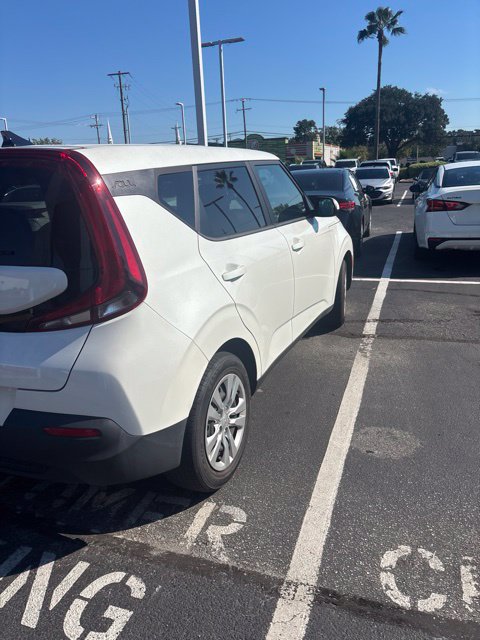 Used 2022 Kia Soul LX FWD image 5