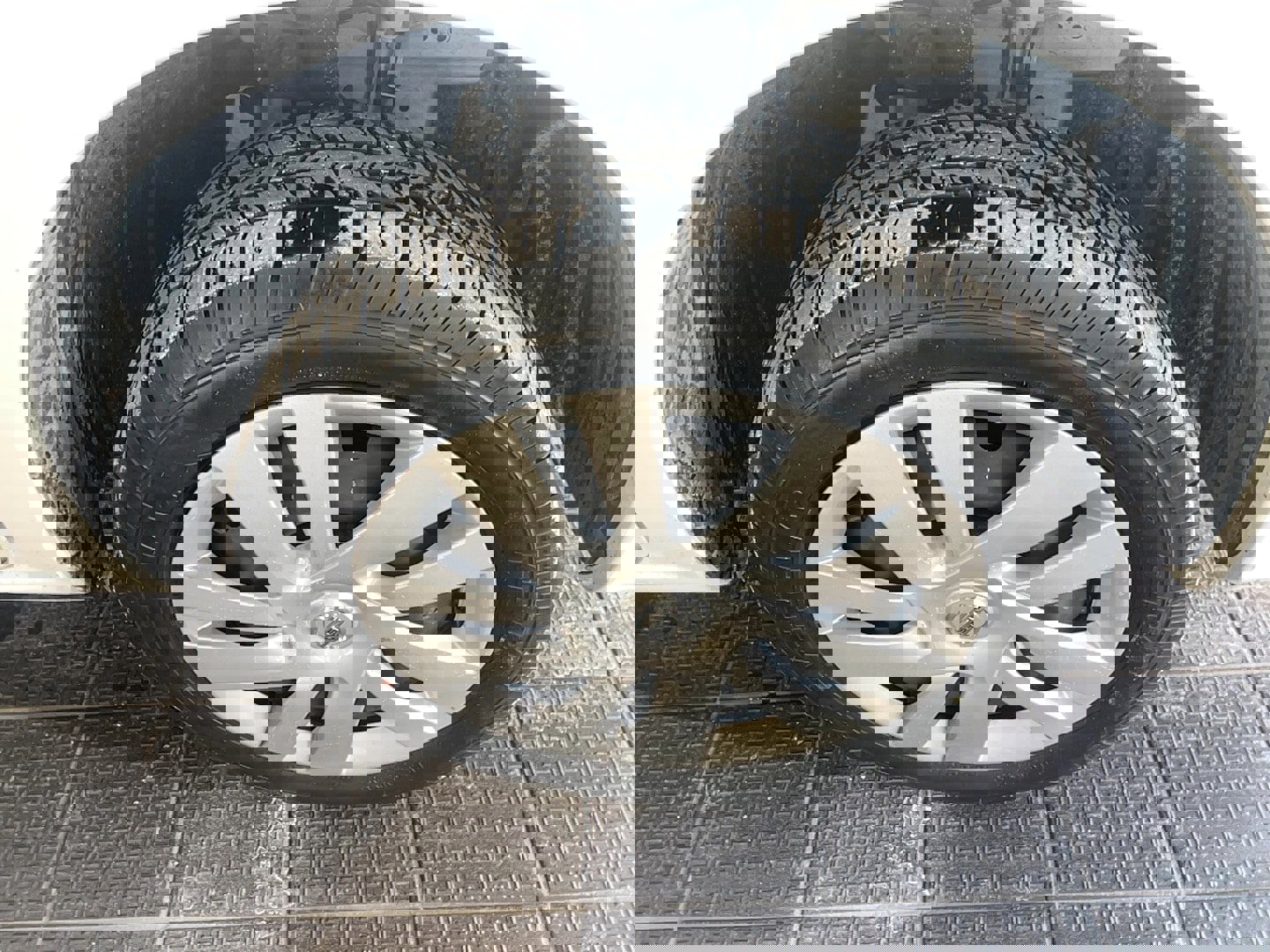 Used 2021 Nissan NV200 SV w/ Sliding Door Glass Package image 5