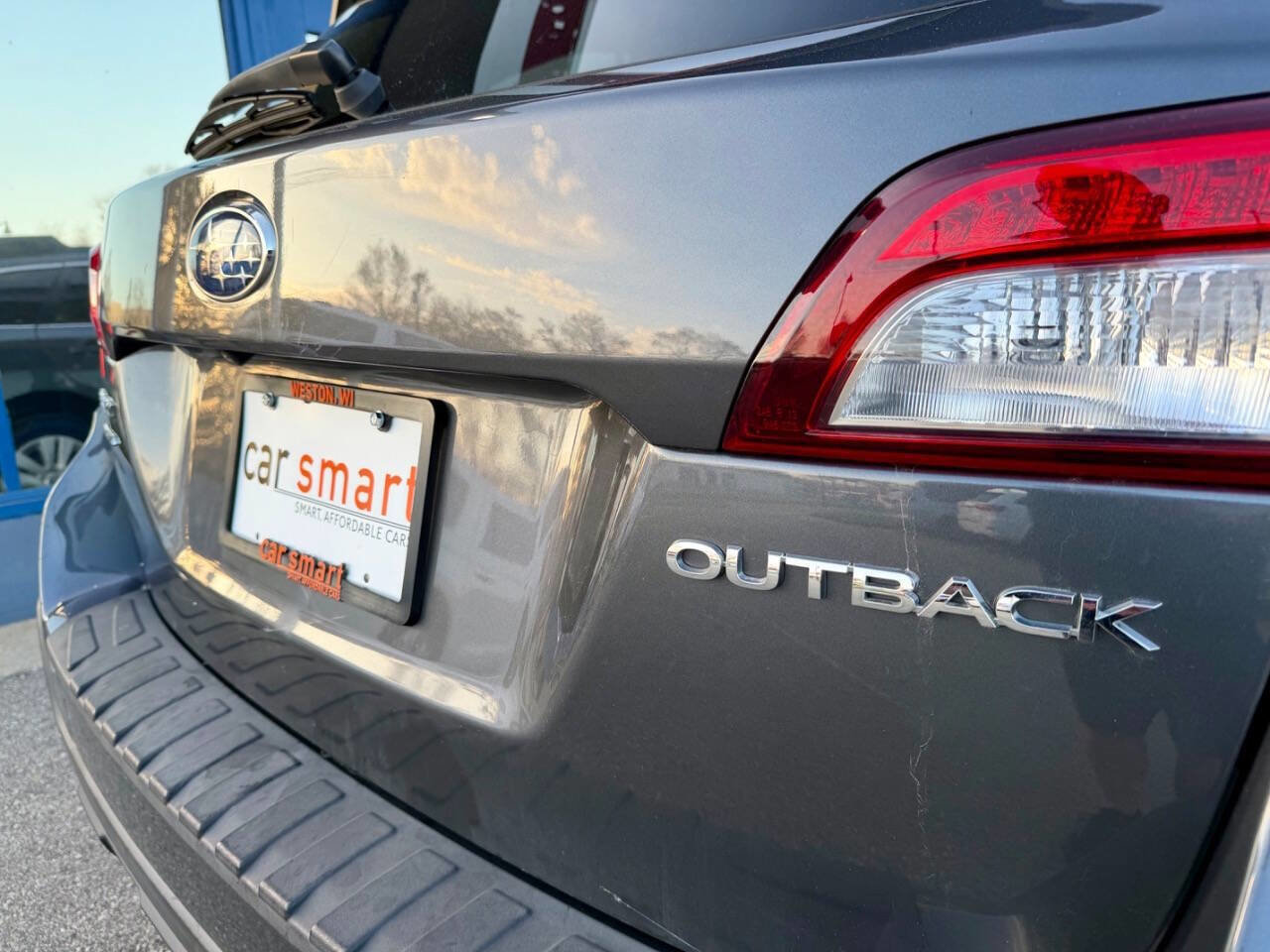 Used 2018 Subaru Outback 2.5i Premium AWD/4WD image 19