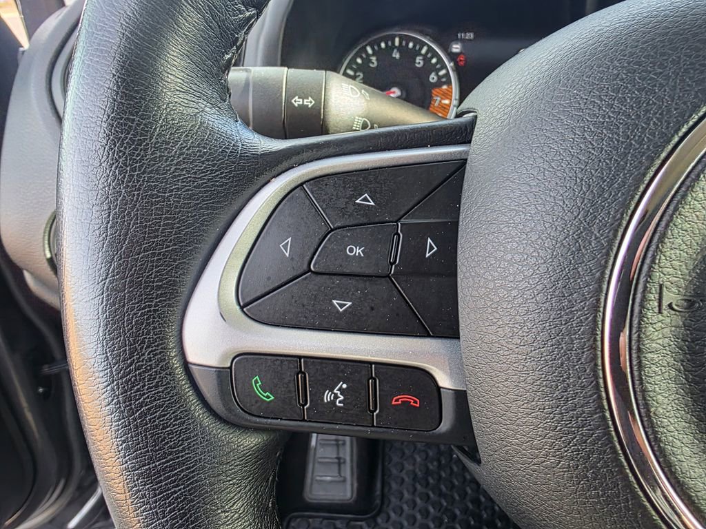 Used 2023 Jeep Renegade Altitude w/ Convenience Group I image 15