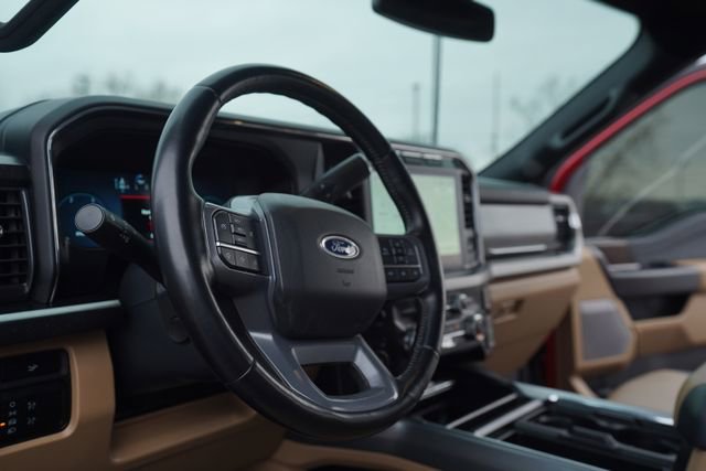 Used 2023 Ford F250 Lariat w/ Chrome Package image 25