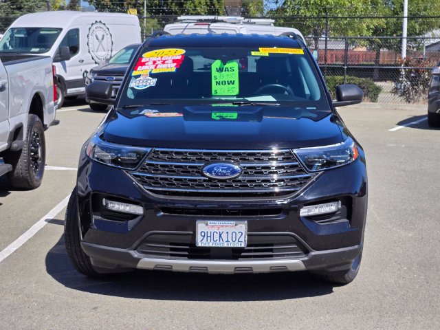 Certified 2023 Ford Explorer XLT w/ Equipment Group 202A AWD/4WD image 2