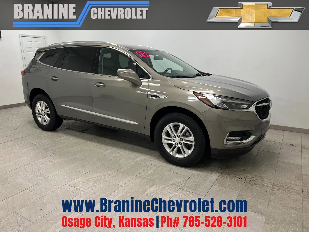 Used 2019 Buick Enclave Essence FWD image 1