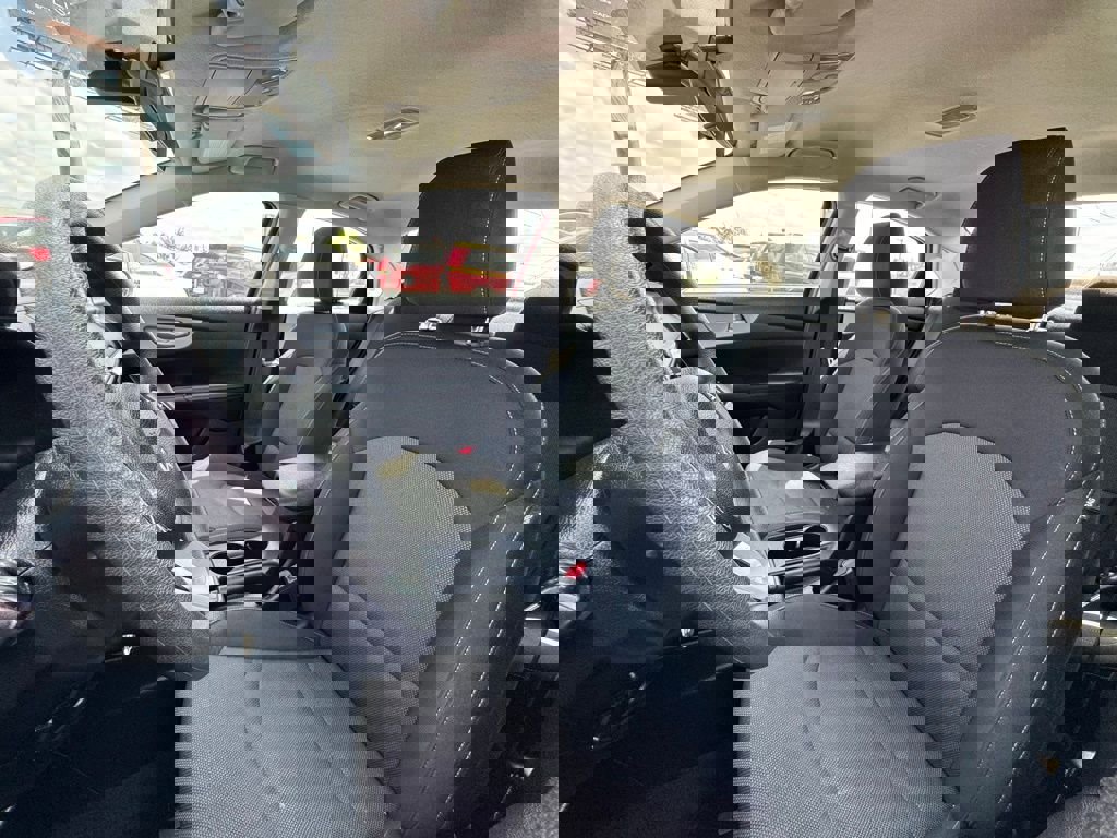 Used 2023 Kia Forte LXS image 14