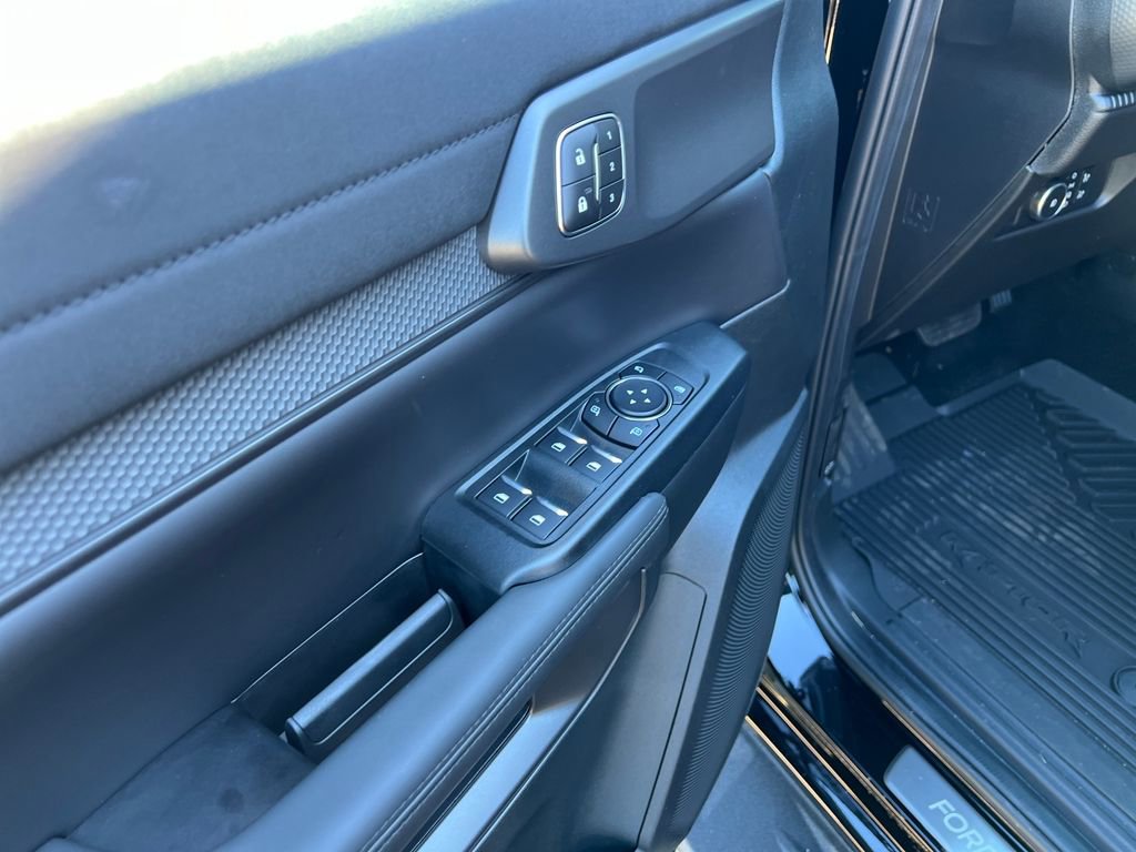 New 2025 Ford Ranger Raptor image 12