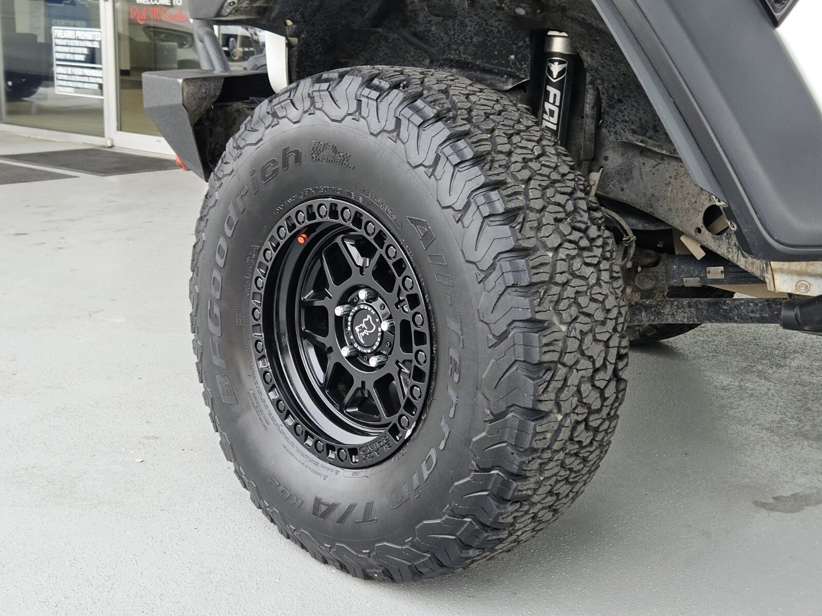 Used 2021 Jeep Wrangler Unlimited Rubicon w/ Xtreme Recon 35" Tire Package image 28