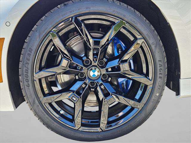 New 2026 BMW 330i Sedan w/ M Sport Package RWD image 16